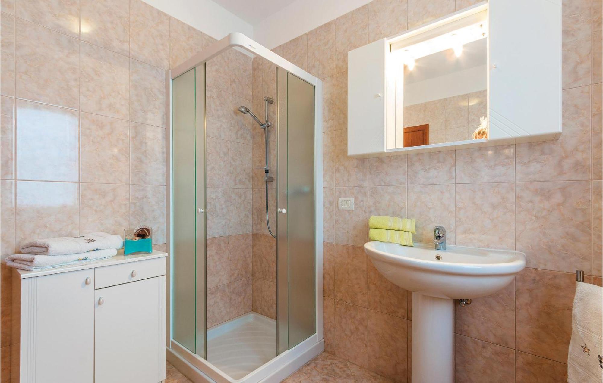 Gorgeous Apartment In Fazana With Wifi Экстерьер фото