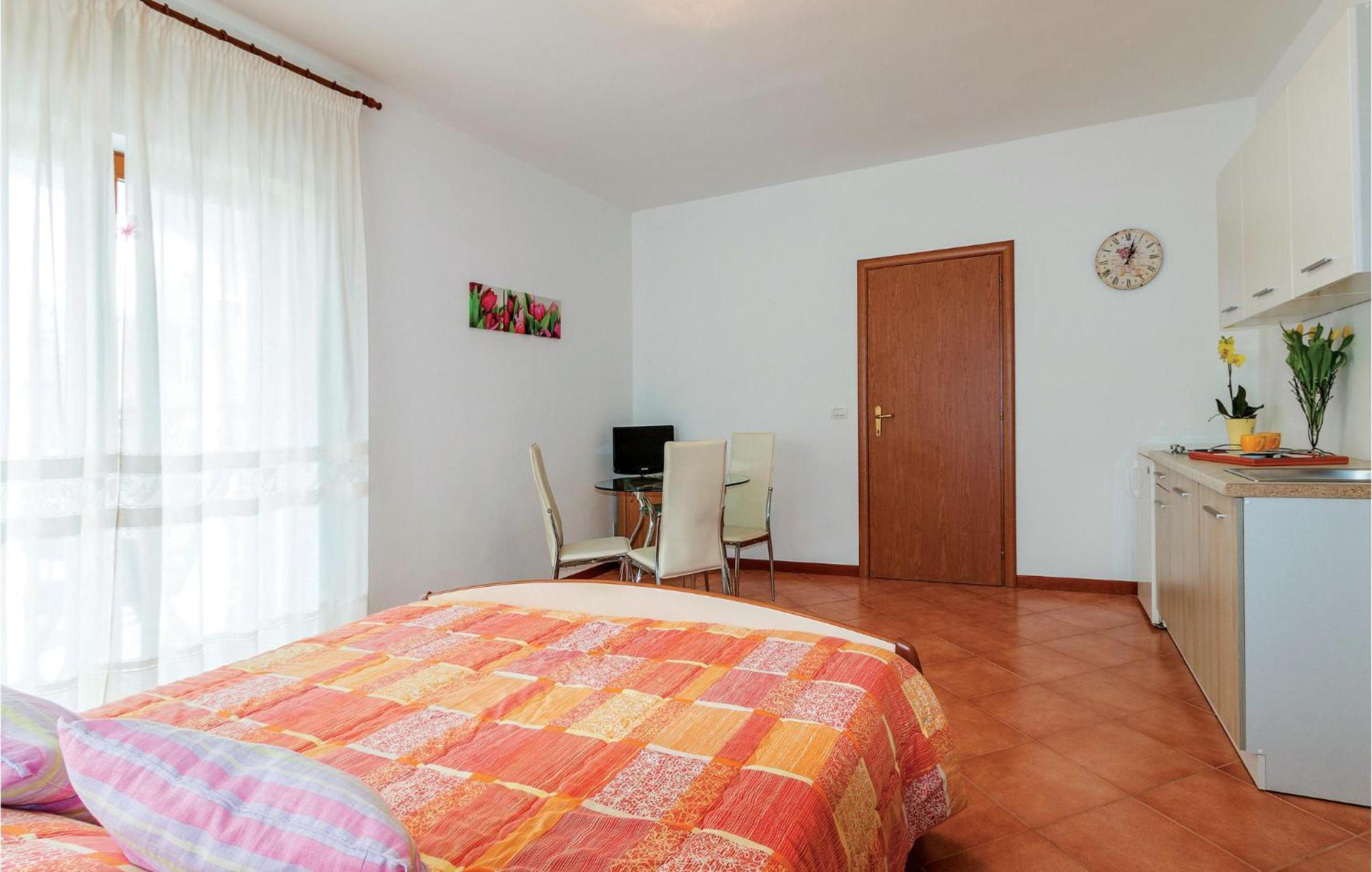 Gorgeous Apartment In Fazana With Wifi Экстерьер фото